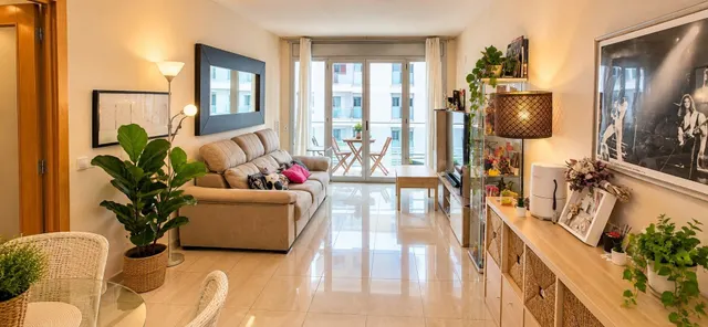 Vive junto al mar en Badalona: confort, tranquilidad y excelentes zonas comunitarias — 2