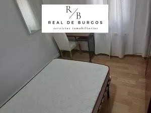 Piso en alquiler en Plaza Batallas — 14