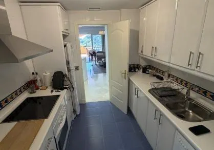 Exclusivo apartamento de 2 dormitorios con vistas panorámicas a la montaña en La Mairena 80m2 de jardin/50m2 de terraza — 10