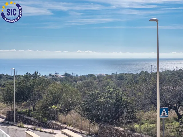 Apartamento de dos dormitorios con vistas al mar — 7