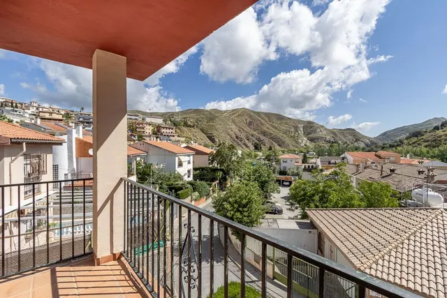 Chalet en Pinos Genil — 30