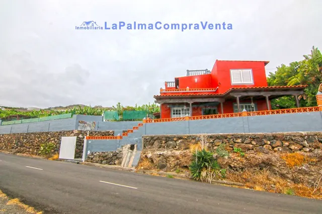 Casa-Chalet en Venta en Tijarafe Santa Cruz de Tenerife - foto 3