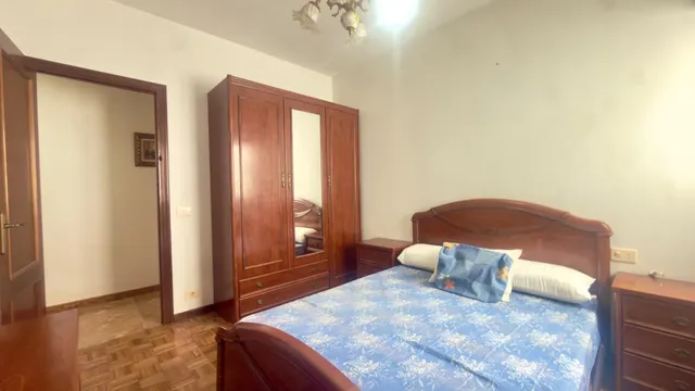 Piso de 4 Dormitorios con Terraza Esquinera de 35 m2 - Centro Villa — 28
