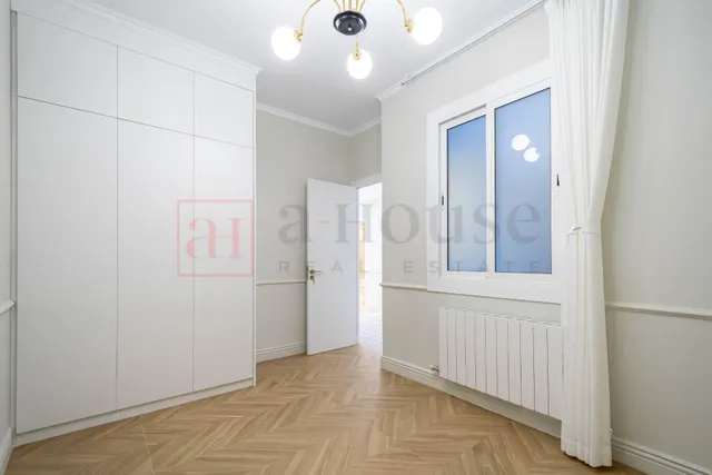 Espectacular piso reformado de 200m2 en la dreta de l´eixample — 26