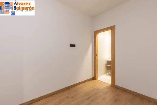 MODERNO ESTUDIO TIPO LOFT EN URBANIZACIÓN VILLA PINEDA - ZONA VILLAREJO — 11