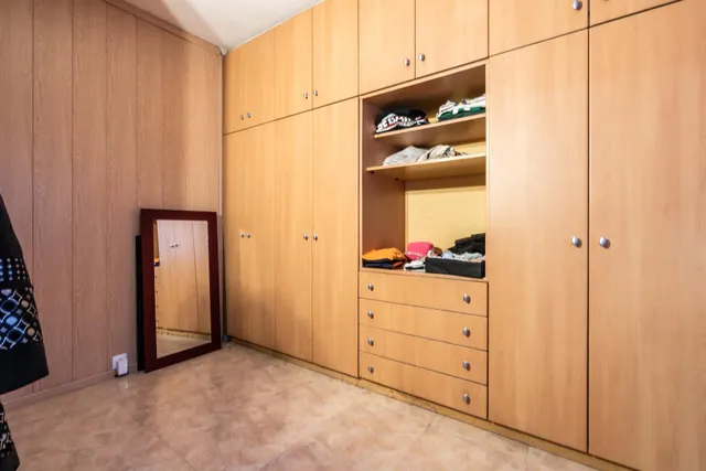 Casa de 4 plantas en zona céntrica de La Laguna · Ideal para inversores y familias numerosas · Muchas posibilidades — 15