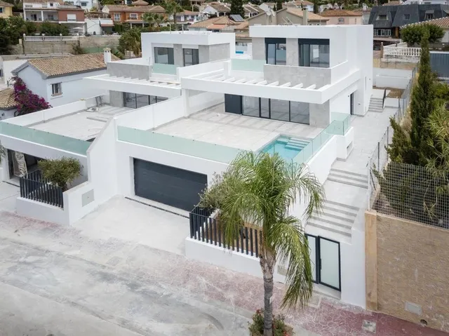 Espectacular Villa de Lujo a estrenar — 20