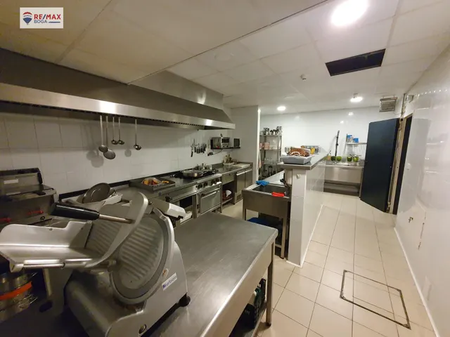 OPORTUNIDAD DE HOTEL EN UN ENTORNO DE ENSUEÑO — 15