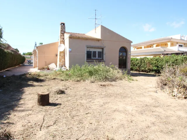 CHALET EN LOS BALCONES — 23