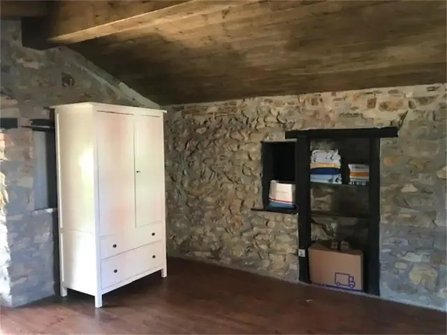 Encanto asturiano: casa con hórreo, cochera y finca edificable en Pando, Langreo — 23