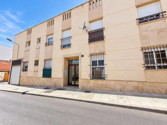 Ático en venta zona pescadería – Almería –  terraza con vistas a la alcazaba — 3