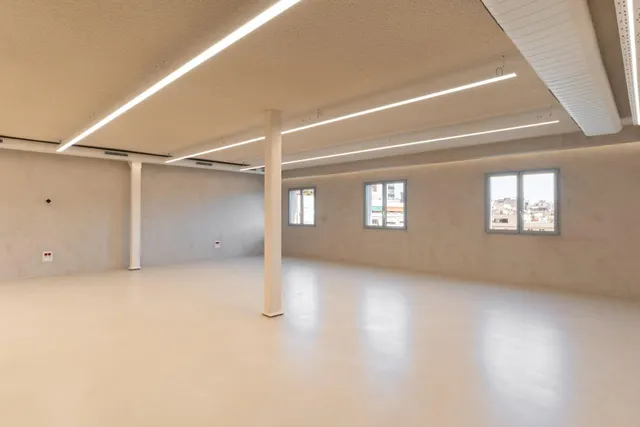 Oficina 232m² en alquiler - Eixample — 18