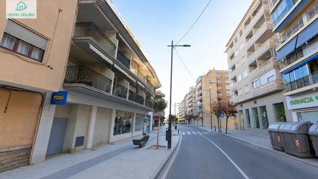 APARTAMENTO CON TERRAZA EN EL CORAZÓN DE EL CAMPELLO, JUNTO AL MAR — 24