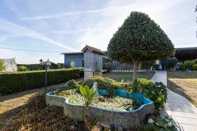 Chalet independiente en Cambre, A Coruña — 23