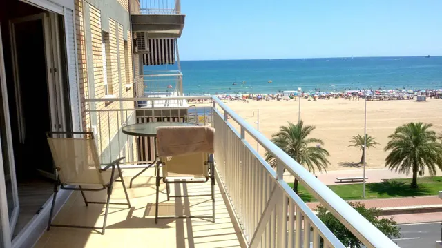APARTAMENTO EN 1ERA. LINEA DE PLAYA DE GANDIA CON VISTAS AL MAR, Y GARAJE INCLUIDO — 34