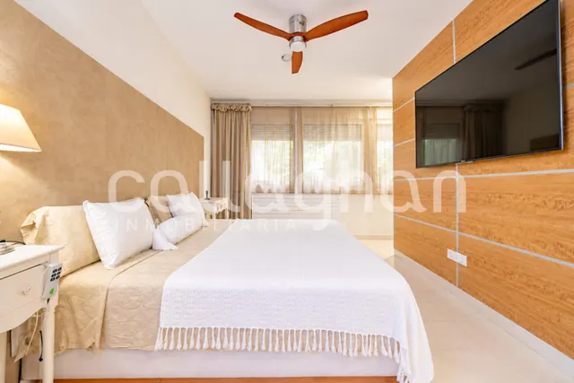 Exclusiva vivienda en Cruz de Gracia: elegancia, amplitud y privacidad — 12