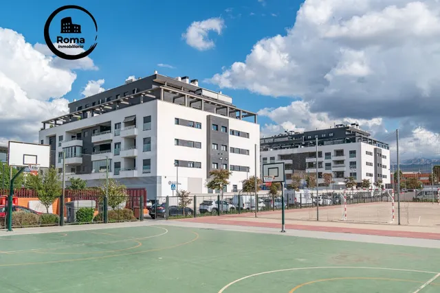 Exclusiva vivienda en Residencial Nevada — Urbanización de l - foto 5