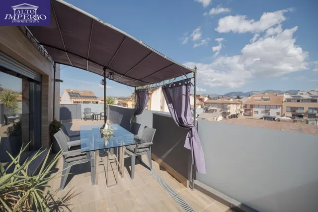 Ático dúplex con piscina en Maracena — 39
