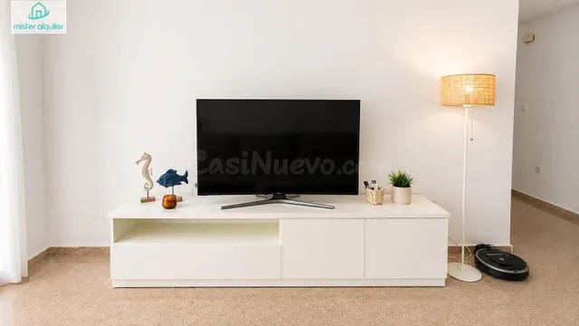 UN BALCÓN AL MEDITERRÁNEO EN LA PLANTA 17 — 20