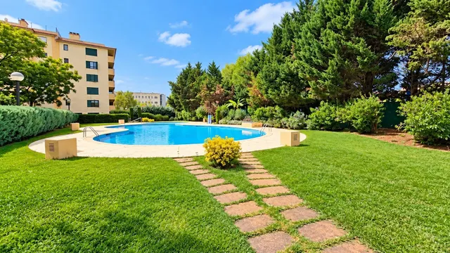 Planta baja con jardín, parking y piscina comunitaria en Palma — 7