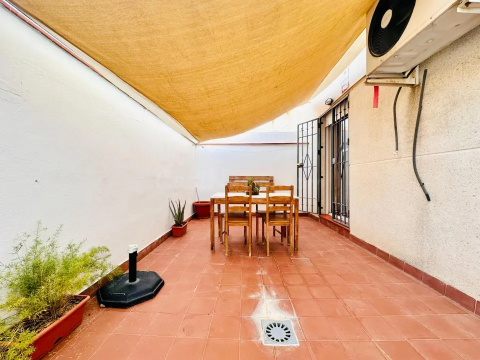 PISO EN VENTA EN CALLE CRUCES
