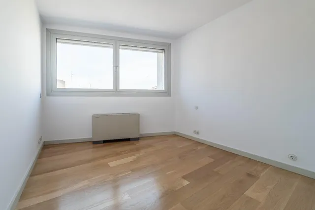 FUENTE DE LAS BATALLAS-PISO DE 197m2 EN EDIFICIO ZAIDA — 46