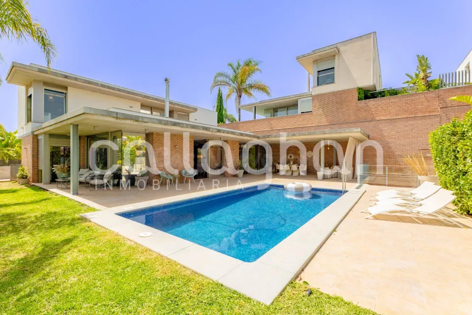 Chalet de ensueño en Torre En Conill!
