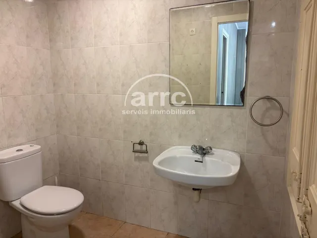 LOCAL EN VENTA - PREMIA DE MAR — 16