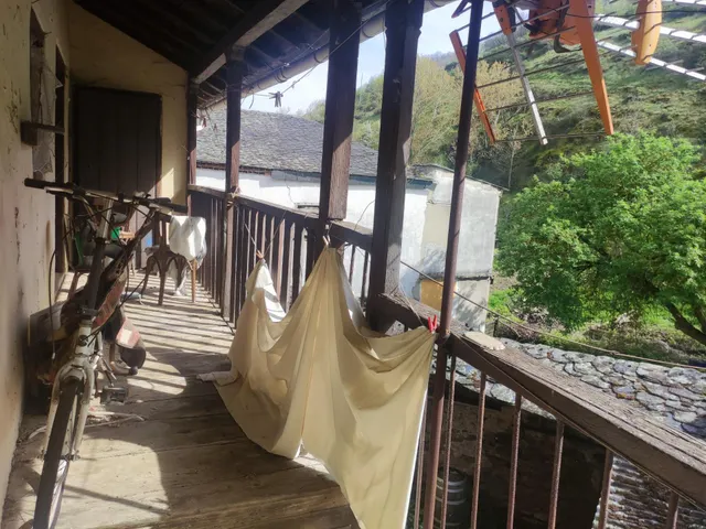 OPORTUNIDAD , CASA DE PIEDRA CON TERRENO A LADO DEL RIO EN SAN ESTEBAN DE VALDUEZA — 25