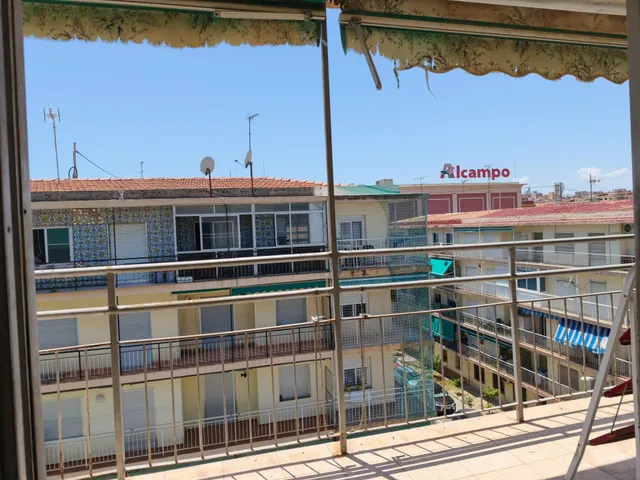 Piso Reformado en la Goteta - C.C Plaza Mar 2 — 21