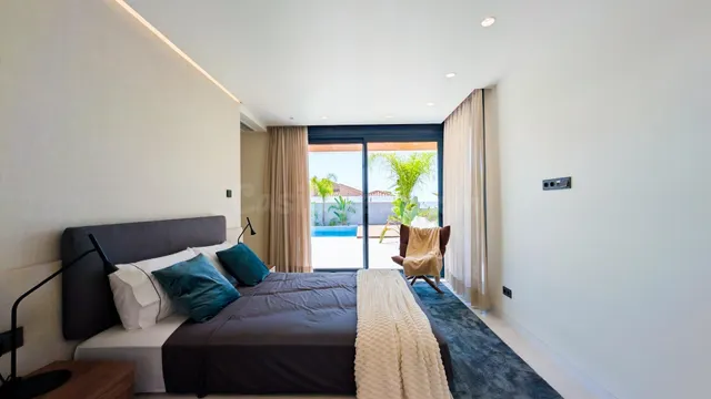 Villa 4 habitaciones 425m² en venta - Centro de la Ciudad Quesada — 21