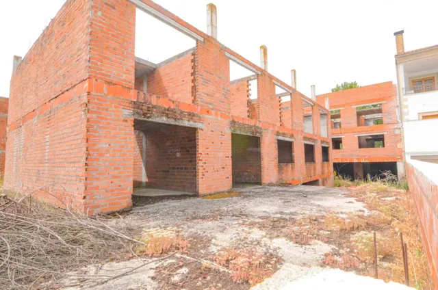 Urbis te ofrece un edificio en construcción en venta en Ciudad Rodrigo, Salamanca. — 25