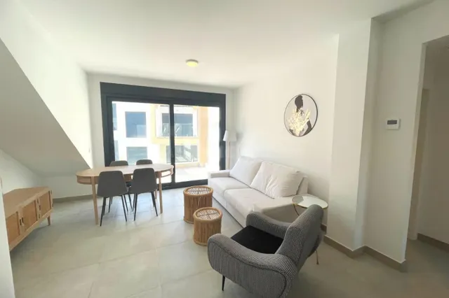 Impresionante Apartamento de Dos Dormitorios Orientado al Su - foto 5