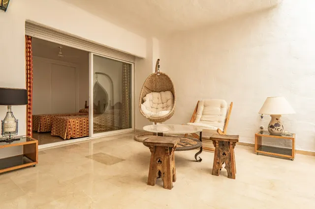 Amplio dúplex en Río Real, Marbella Este, junto a proyectos de alto valor — 23