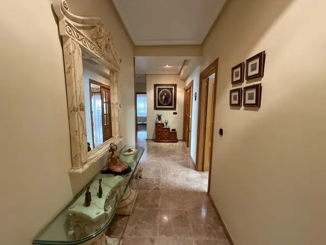Exclusividad, amplitud y elegancia en una vivienda única — 33