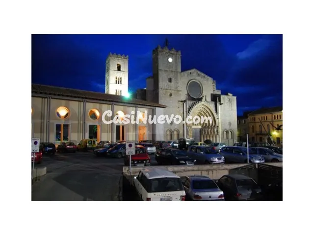 Parcela en Venta en Castello D Empuries Girona - foto 5