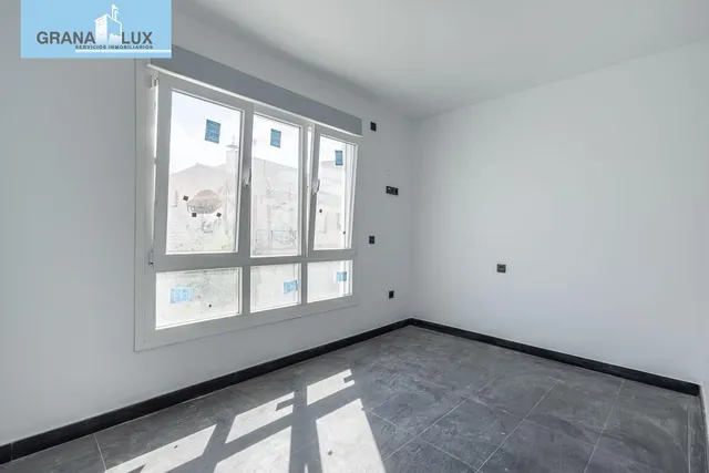 Edificio de nueva construcción en Churriana — 10
