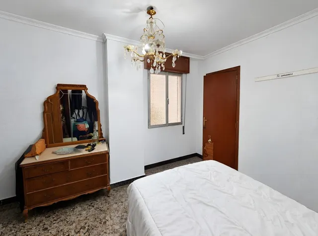 OPORTUNIDAD! CASA DE PUEBLO EN EL CORAZON DE ONTINYENT — 11