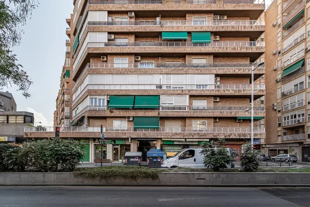 MAGNIFICA VIVIENDA EN LAS FLORES - CAMINO DE RONDA — 29
