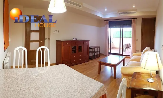 Ático de 1 dormitorio en barrio de Monachil. — 12