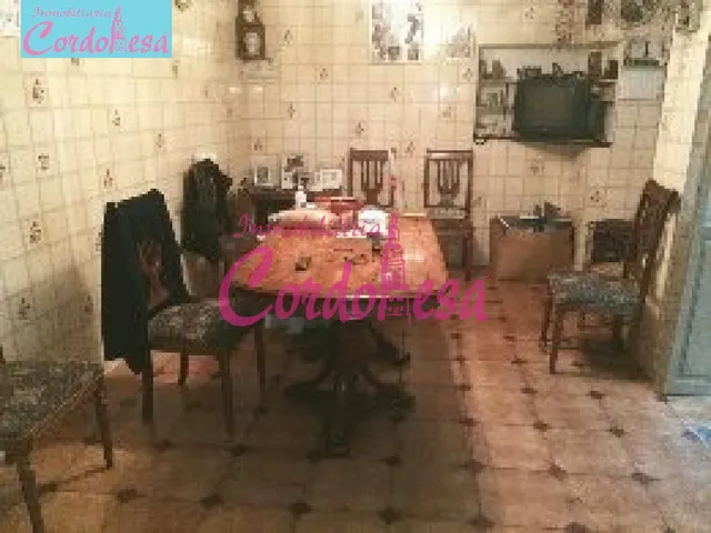 CASA INDEPENDIENTE ZONA REALEJO — 11