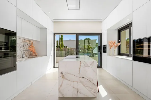 Villa 3 habitaciones 179m² en venta - Ciudad de las Comunica - foto 5