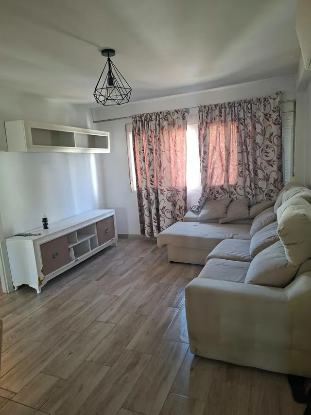 EL MEJOR PISO DE SAN PABLO — 9