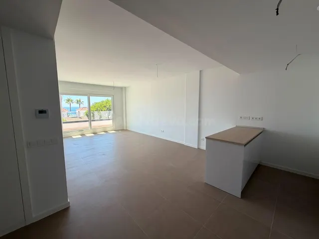 Espectacular vivienda con terraza y vistas al mar — 2