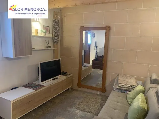 Casa con patio y cochera — 2