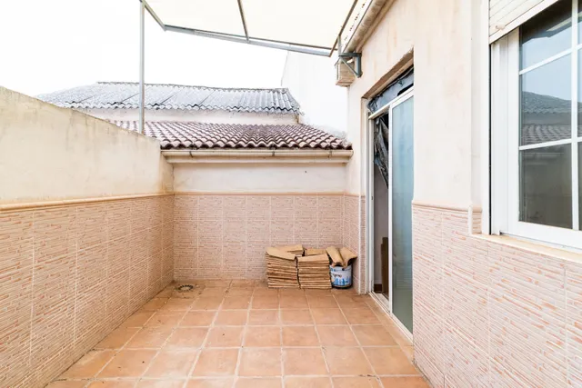 Casa reformada en Colomera lista para terminar a tu gusto — 18
