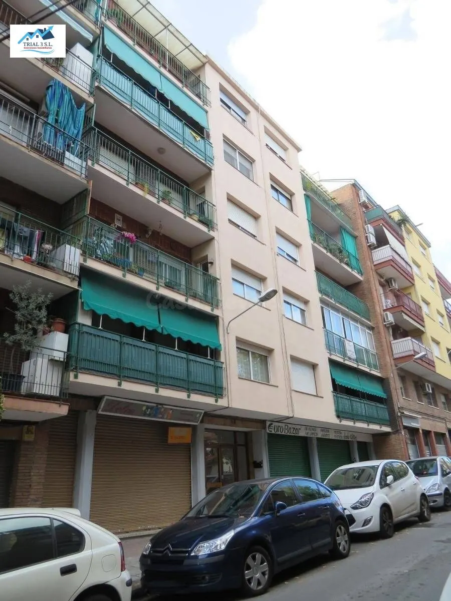 Venta local comercial en Viladecans (Barcelona)