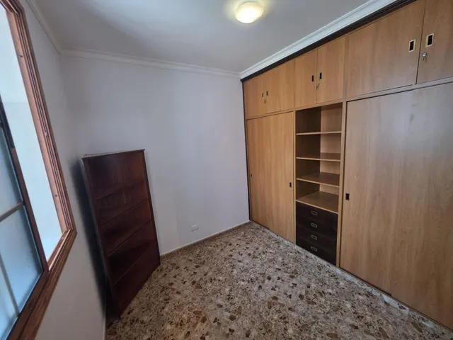 Piso en alquiler de larga temporada — 12