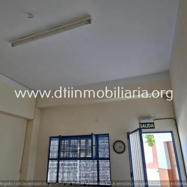 Se vende local comercial La Palma del Condado — 5