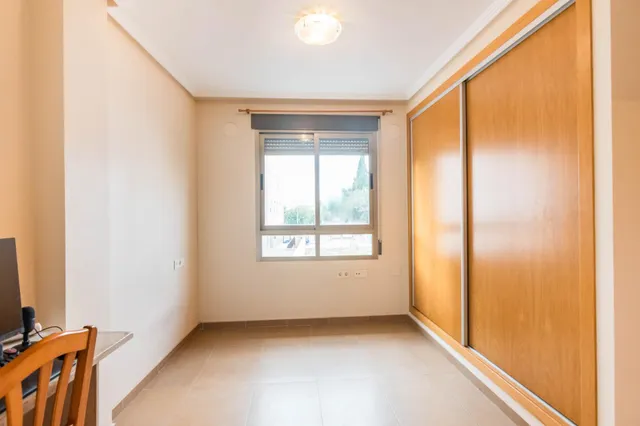 DÚPLEX 4 DORMITORIOS CON PLACAS SOLARES + VISTAS A LA MONTAÑA | ESQUINA — 35